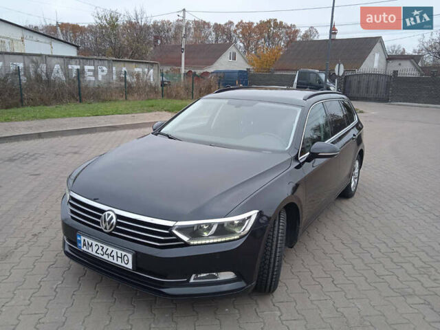 Черный Фольксваген Пассат, объемом двигателя 1.6 л и пробегом 310 тыс. км за 11500 $, фото 1 на Automoto.ua