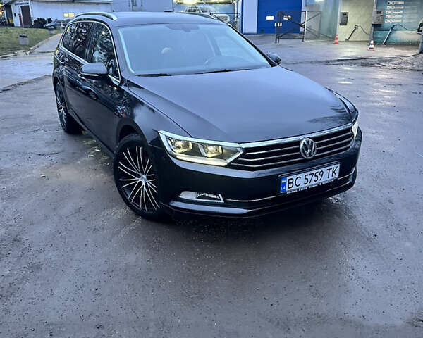 Черный Фольксваген Пассат, объемом двигателя 1.6 л и пробегом 230 тыс. км за 12250 $, фото 1 на Automoto.ua