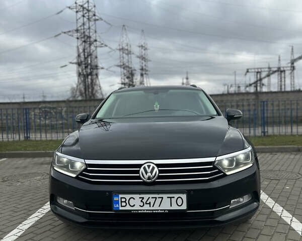 Черный Фольксваген Пассат, объемом двигателя 1.6 л и пробегом 280 тыс. км за 14500 $, фото 1 на Automoto.ua