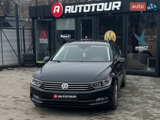 Черный Фольксваген Пассат, объемом двигателя 2 л и пробегом 245 тыс. км за 15800 $, фото 1 на Automoto.ua