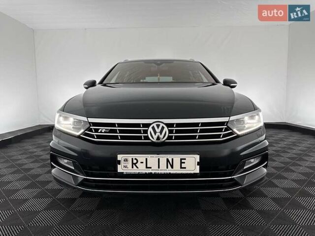 Черный Фольксваген Пассат, объемом двигателя 2 л и пробегом 228 тыс. км за 21500 $, фото 1 на Automoto.ua