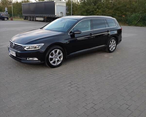 Черный Фольксваген Пассат, объемом двигателя 1.97 л и пробегом 227 тыс. км за 19600 $, фото 1 на Automoto.ua