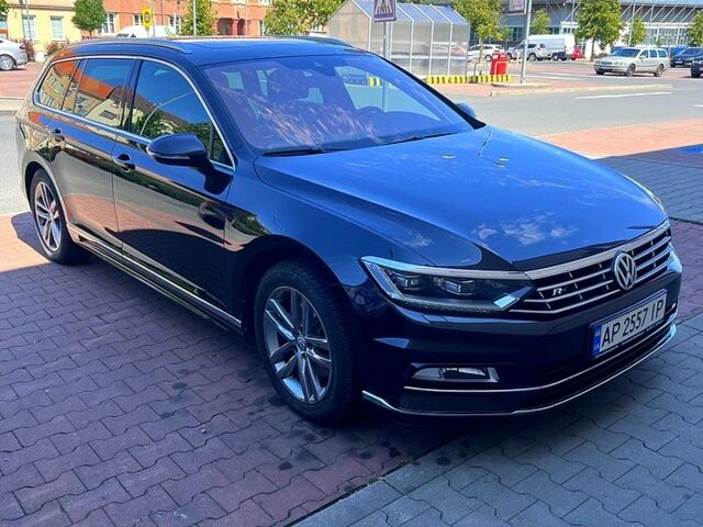 Черный Фольксваген Пассат, объемом двигателя 2 л и пробегом 176 тыс. км за 20000 $, фото 1 на Automoto.ua