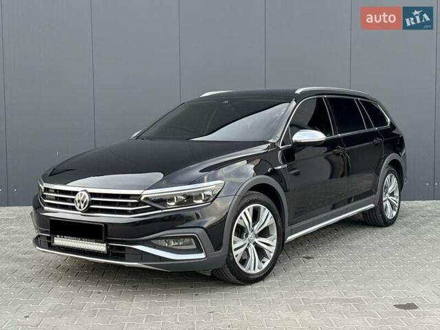 Черный Фольксваген Пассат, объемом двигателя 1.97 л и пробегом 186 тыс. км за 27400 $, фото 1 на Automoto.ua