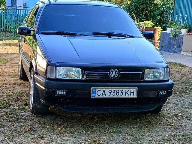 Фіолетовий Фольксваген Пассат, об'ємом двигуна 2 л та пробігом 0 тис. км за 2000 $, фото 1 на Automoto.ua