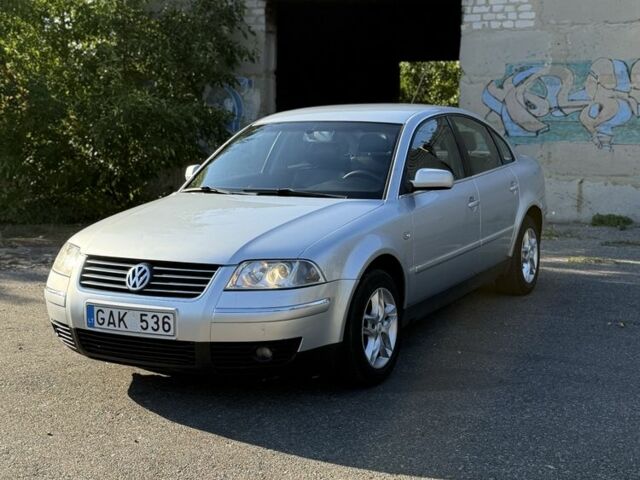 Коричневый Фольксваген Пассат, объемом двигателя 0 л и пробегом 298 тыс. км за 2850 $, фото 1 на Automoto.ua