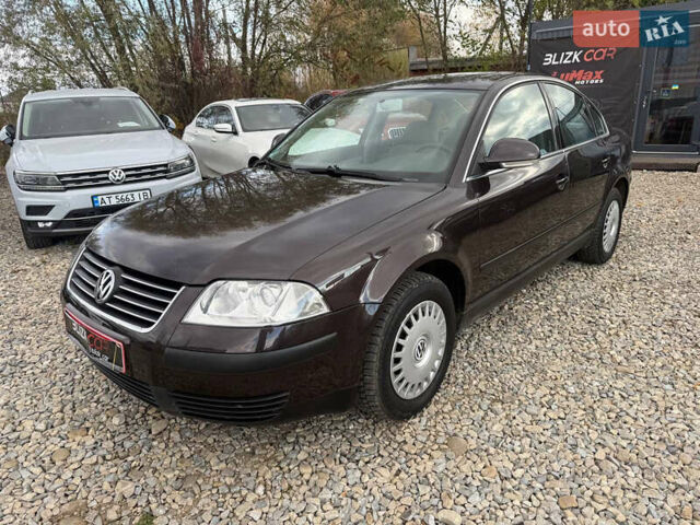Фольксваген Пассат 2004 в Коломые на Automoto.ua Коричневый Фольксваген Пассат, объемом двигателя 1.6 л и пробегом 138 тыс. км за 5999 $, фото 1 на Automoto.ua