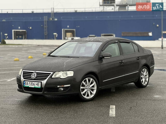 Коричневый Фольксваген Пассат, объемом двигателя 1.4 л и пробегом 204 тыс. км за 6700 $, фото 1 на Automoto.ua
