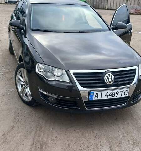 Коричневый Фольксваген Пассат, объемом двигателя 1.97 л и пробегом 161 тыс. км за 8000 $, фото 1 на Automoto.ua