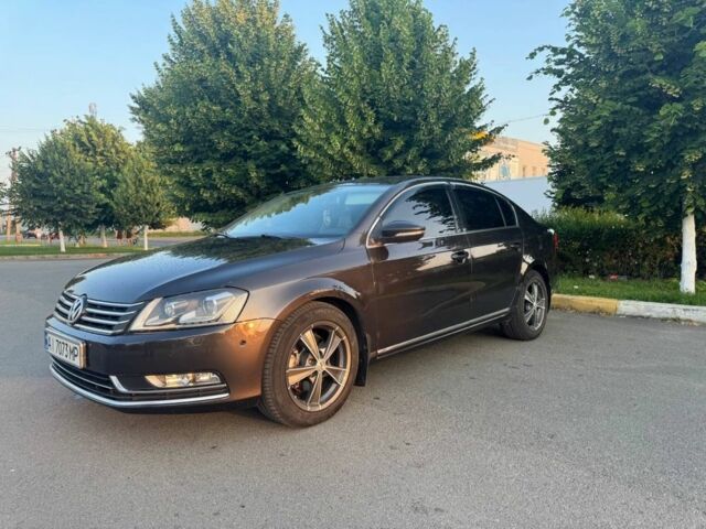Коричневый Фольксваген Пассат, объемом двигателя 2 л и пробегом 260 тыс. км за 9800 $, фото 1 на Automoto.ua