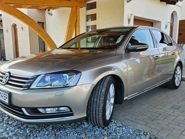 Фольксваген Пассат 2012 в Иршава на Automoto.ua Коричневый Фольксваген Пассат, объемом двигателя 2 л и пробегом 300 тыс. км за 10300 $, фото 1 на Automoto.ua
