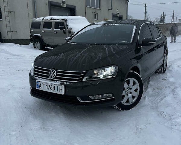 Коричневый Фольксваген Пассат, объемом двигателя 1.97 л и пробегом 298 тыс. км за 9600 $, фото 1 на Automoto.ua