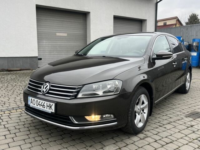 Коричневый Фольксваген Пассат, объемом двигателя 1.8 л и пробегом 206 тыс. км за 9500 $, фото 1 на Automoto.ua