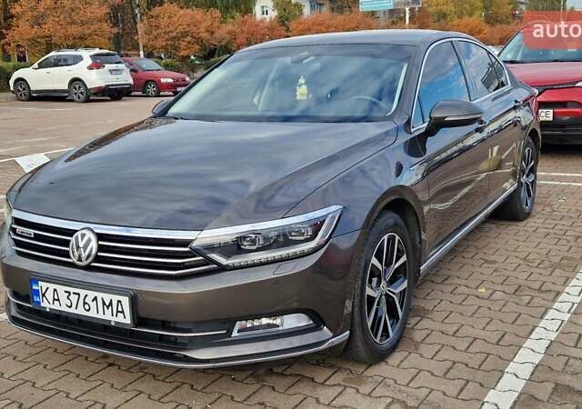 Коричневый Фольксваген Пассат, объемом двигателя 1.97 л и пробегом 267 тыс. км за 21100 $, фото 1 на Automoto.ua