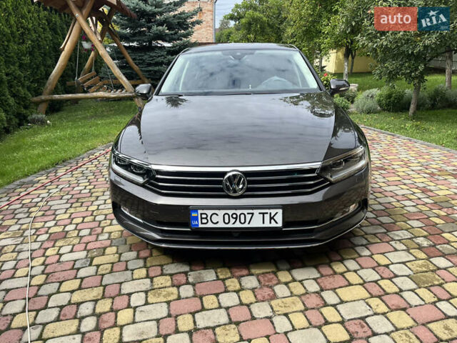 Коричневый Фольксваген Пассат, объемом двигателя 1.97 л и пробегом 73 тыс. км за 26900 $, фото 1 на Automoto.ua