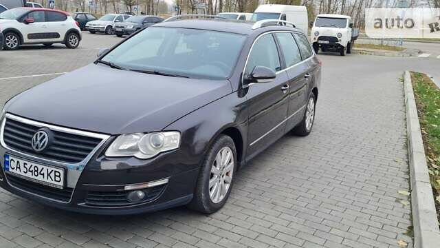 Коричневый Фольксваген Пассат, объемом двигателя 1.6 л и пробегом 227 тыс. км за 6500 $, фото 1 на Automoto.ua