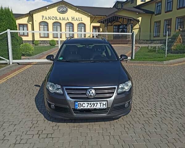 Коричневый Фольксваген Пассат, объемом двигателя 0 л и пробегом 330 тыс. км за 7500 $, фото 1 на Automoto.ua