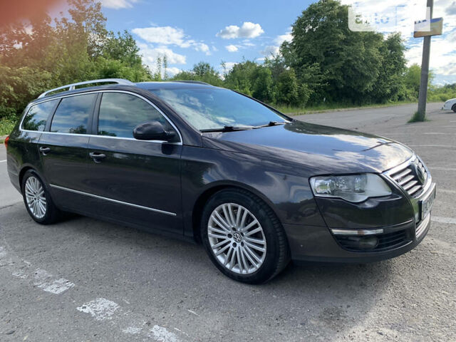 Коричневый Фольксваген Пассат, объемом двигателя 3.2 л и пробегом 421 тыс. км за 4000 $, фото 1 на Automoto.ua