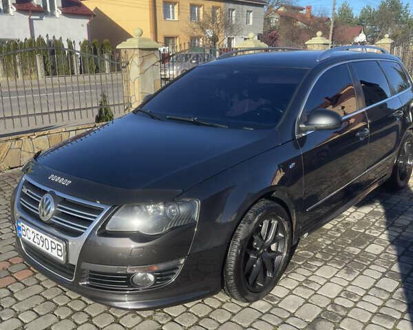 Коричневий Фольксваген Пассат, об'ємом двигуна 2 л та пробігом 400 тис. км за 8800 $, фото 1 на Automoto.ua