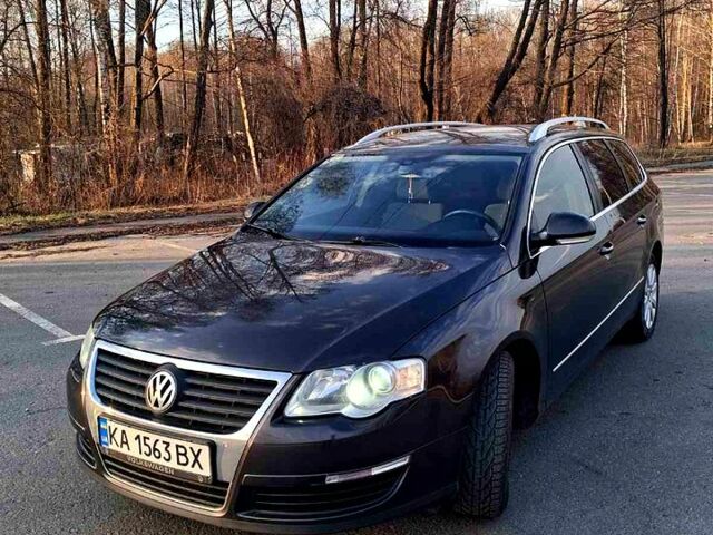 Коричневый Фольксваген Пассат, объемом двигателя 1.6 л и пробегом 235 тыс. км за 6999 $, фото 1 на Automoto.ua