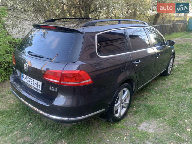 Коричневый Фольксваген Пассат, объемом двигателя 2 л и пробегом 340 тыс. км за 10800 $, фото 1 на Automoto.ua