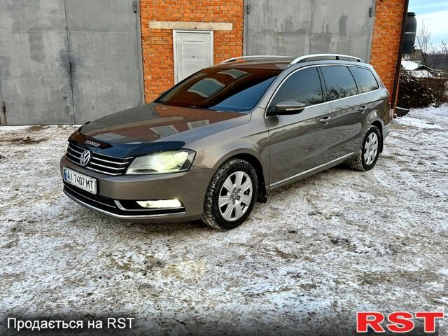 Коричневый Фольксваген Пассат, объемом двигателя 2 л и пробегом 22400 тыс. км за 10800 $, фото 1 на Automoto.ua