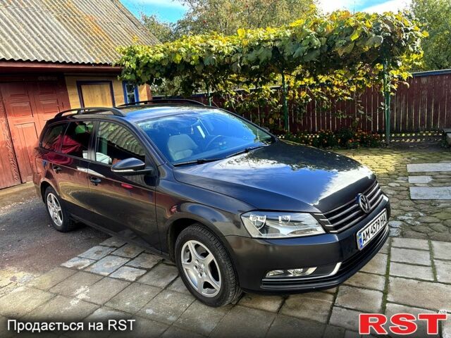 Коричневый Фольксваген Пассат, объемом двигателя 1.6 л и пробегом 265 тыс. км за 9200 $, фото 1 на Automoto.ua