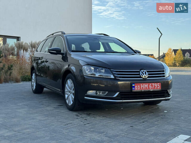 Коричневий Фольксваген Пассат, об'ємом двигуна 1.97 л та пробігом 239 тис. км за 12800 $, фото 1 на Automoto.ua