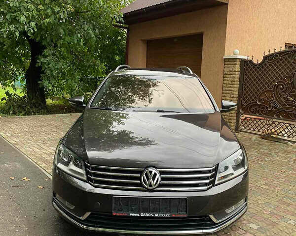 Коричневый Фольксваген Пассат, объемом двигателя 1.8 л и пробегом 280 тыс. км за 9200 $, фото 1 на Automoto.ua