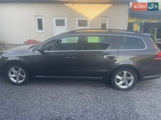 Коричневый Фольксваген Пассат, объемом двигателя 1.6 л и пробегом 325 тыс. км за 9800 $, фото 1 на Automoto.ua