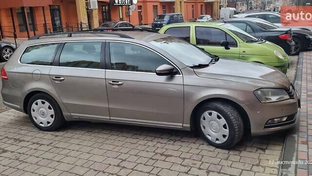 Коричневый Фольксваген Пассат, объемом двигателя 1.6 л и пробегом 365 тыс. км за 8700 $, фото 1 на Automoto.ua