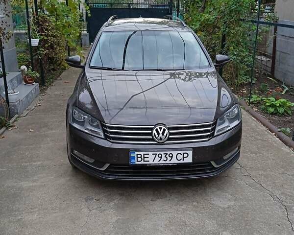 Коричневый Фольксваген Пассат, объемом двигателя 1.97 л и пробегом 207 тыс. км за 10300 $, фото 1 на Automoto.ua