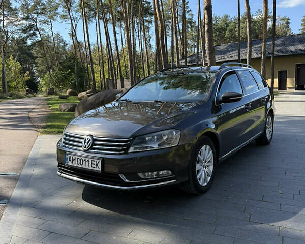 Коричневый Фольксваген Пассат, объемом двигателя 2 л и пробегом 250 тыс. км за 11200 $, фото 1 на Automoto.ua