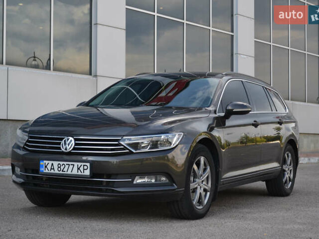 Коричневый Фольксваген Пассат, объемом двигателя 1.97 л и пробегом 295 тыс. км за 13500 $, фото 1 на Automoto.ua