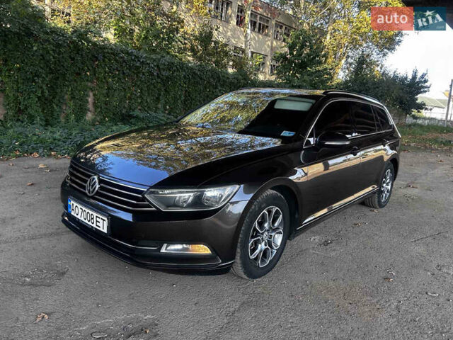 Коричневый Фольксваген Пассат, объемом двигателя 2 л и пробегом 340 тыс. км за 13500 $, фото 1 на Automoto.ua