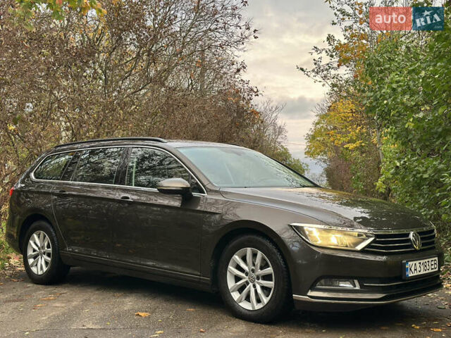 Коричневий Фольксваген Пассат, об'ємом двигуна 1.6 л та пробігом 275 тис. км за 12499 $, фото 1 на Automoto.ua