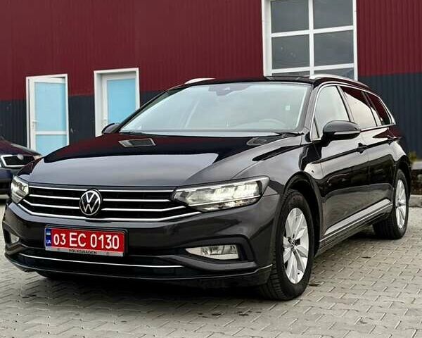 Коричневый Фольксваген Пассат, объемом двигателя 2 л и пробегом 205 тыс. км за 18999 $, фото 1 на Automoto.ua