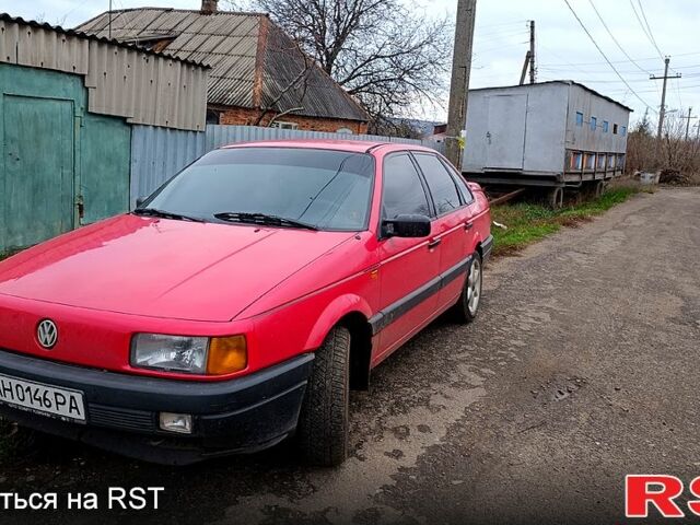 Червоний Фольксваген Пассат, об'ємом двигуна 1.8 л та пробігом 450 тис. км за 3000 $, фото 1 на Automoto.ua