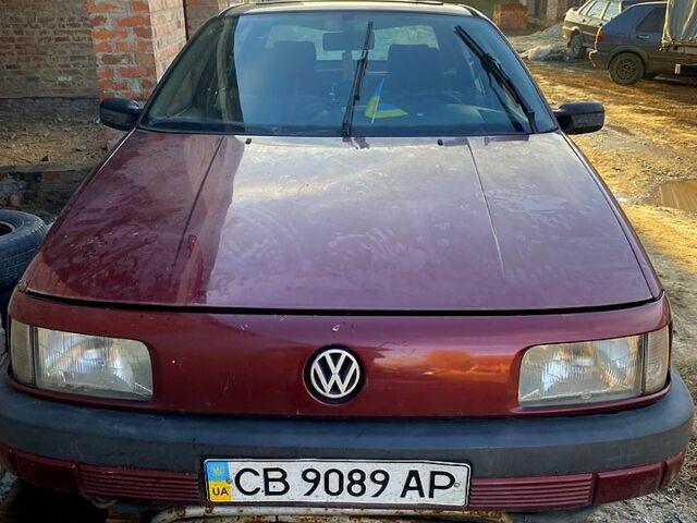 Красный Фольксваген Пассат, объемом двигателя 1.9 л и пробегом 340 тыс. км за 950 $, фото 1 на Automoto.ua
