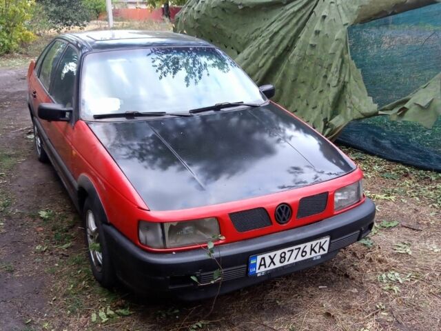 Красный Фольксваген Пассат, объемом двигателя 1.9 л и пробегом 422 тыс. км за 1772 $, фото 1 на Automoto.ua