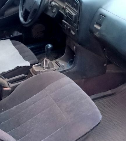 Красный Фольксваген Пассат, объемом двигателя 2 л и пробегом 540 тыс. км за 1100 $, фото 1 на Automoto.ua