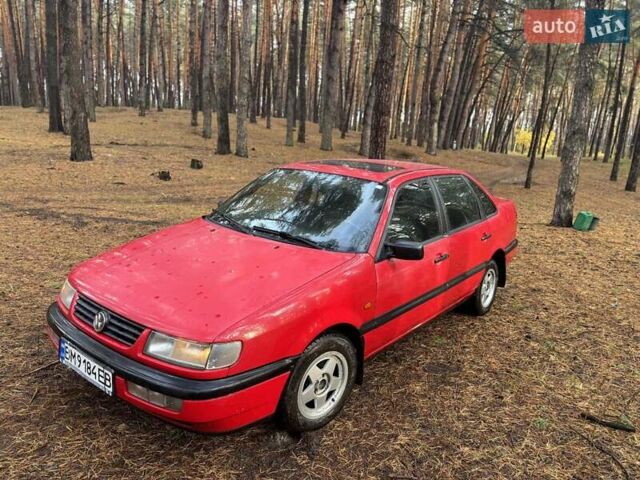 Красный Фольксваген Пассат, объемом двигателя 1.78 л и пробегом 390 тыс. км за 2900 $, фото 1 на Automoto.ua