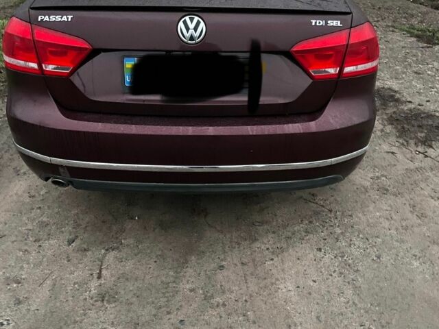 Червоний Фольксваген Пассат, об'ємом двигуна 2 л та пробігом 2 тис. км за 12500 $, фото 1 на Automoto.ua