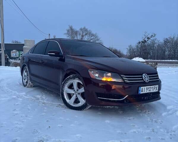 Красный Фольксваген Пассат, объемом двигателя 2.5 л и пробегом 298 тыс. км за 9000 $, фото 1 на Automoto.ua