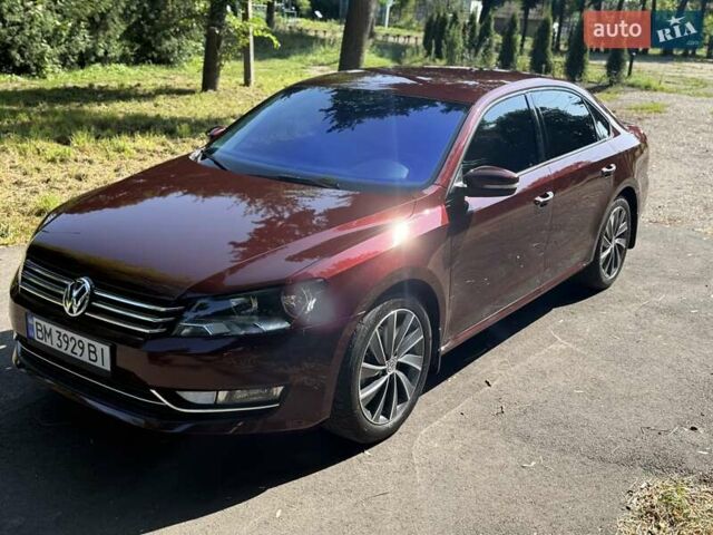Червоний Фольксваген Пассат, об'ємом двигуна 2.5 л та пробігом 150 тис. км за 11999 $, фото 1 на Automoto.ua