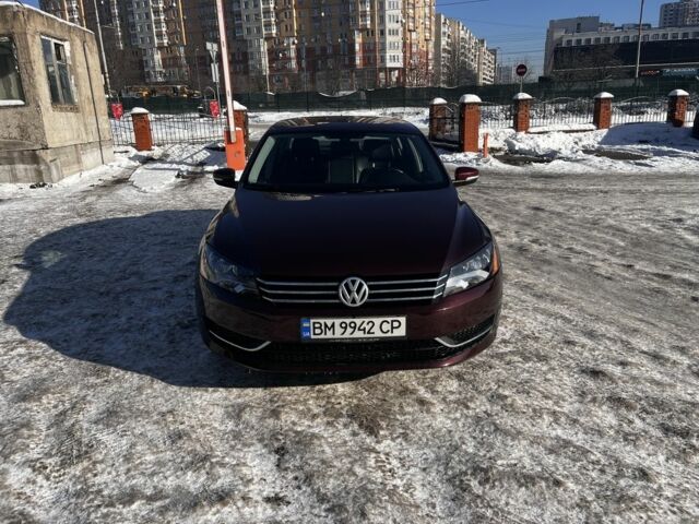 Червоний Фольксваген Пассат, об'ємом двигуна 1.8 л та пробігом 166 тис. км за 11000 $, фото 1 на Automoto.ua