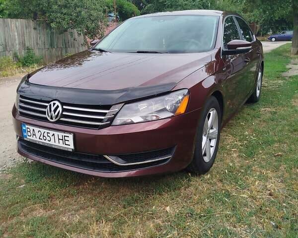 Червоний Фольксваген Пассат, об'ємом двигуна 1.8 л та пробігом 185 тис. км за 12000 $, фото 1 на Automoto.ua