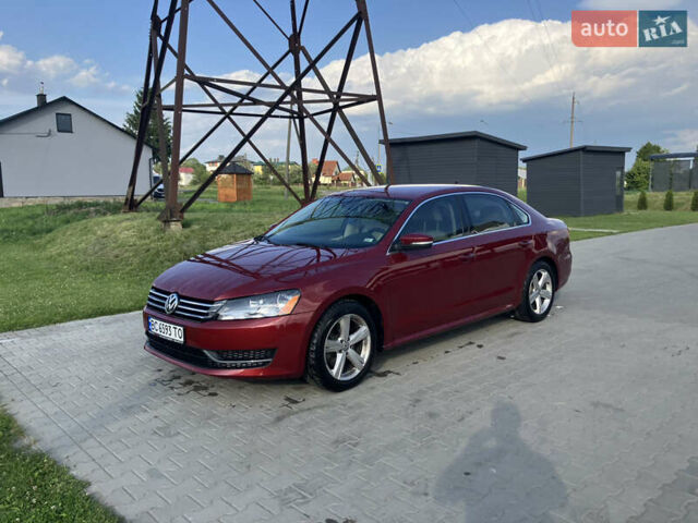 Красный Фольксваген Пассат, объемом двигателя 2 л и пробегом 171 тыс. км за 13500 $, фото 1 на Automoto.ua