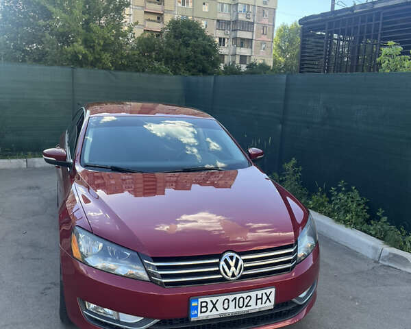 Красный Фольксваген Пассат, объемом двигателя 1.8 л и пробегом 130 тыс. км за 11800 $, фото 1 на Automoto.ua