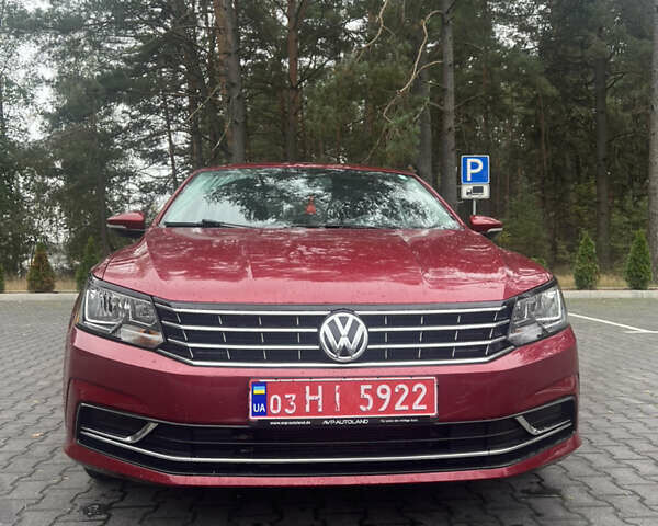 Червоний Фольксваген Пассат, об'ємом двигуна 1.8 л та пробігом 110 тис. км за 11700 $, фото 1 на Automoto.ua